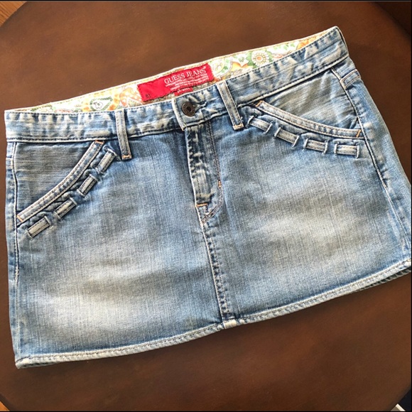 Guess Dresses & Skirts - Guess mini skirt